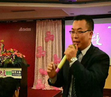 云南德宏365bet软件_365500_365bet进入官网大师涂料加盟店唐总
